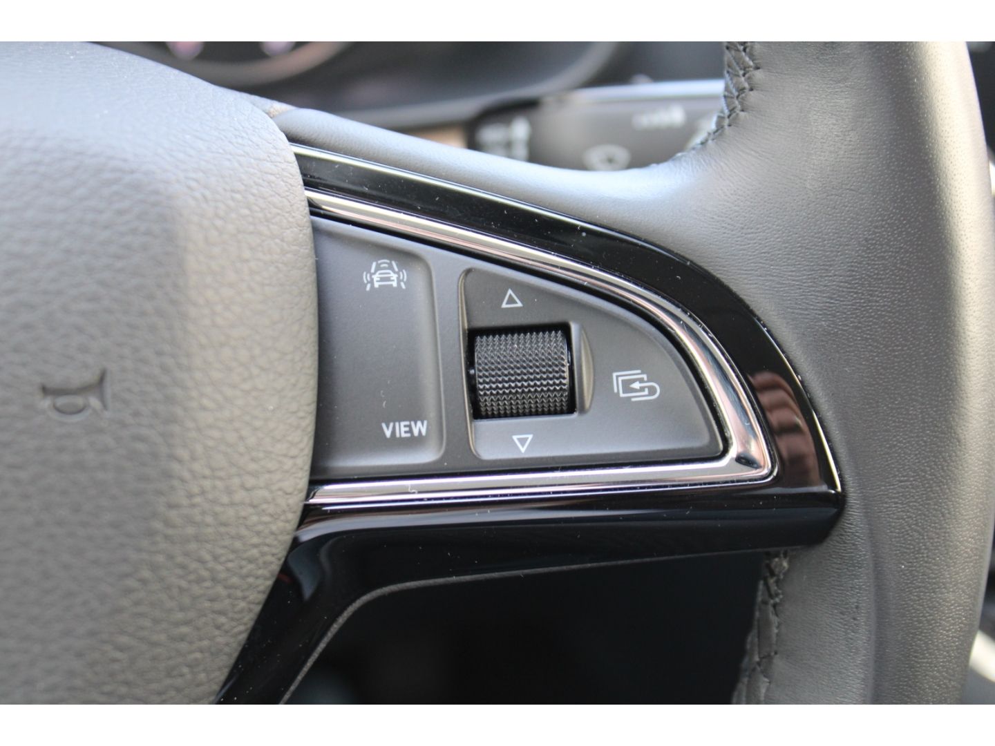 SKODA Scala Style 1.0 TSI LED GRA CarPlay StHzg DAB PD - Image 18