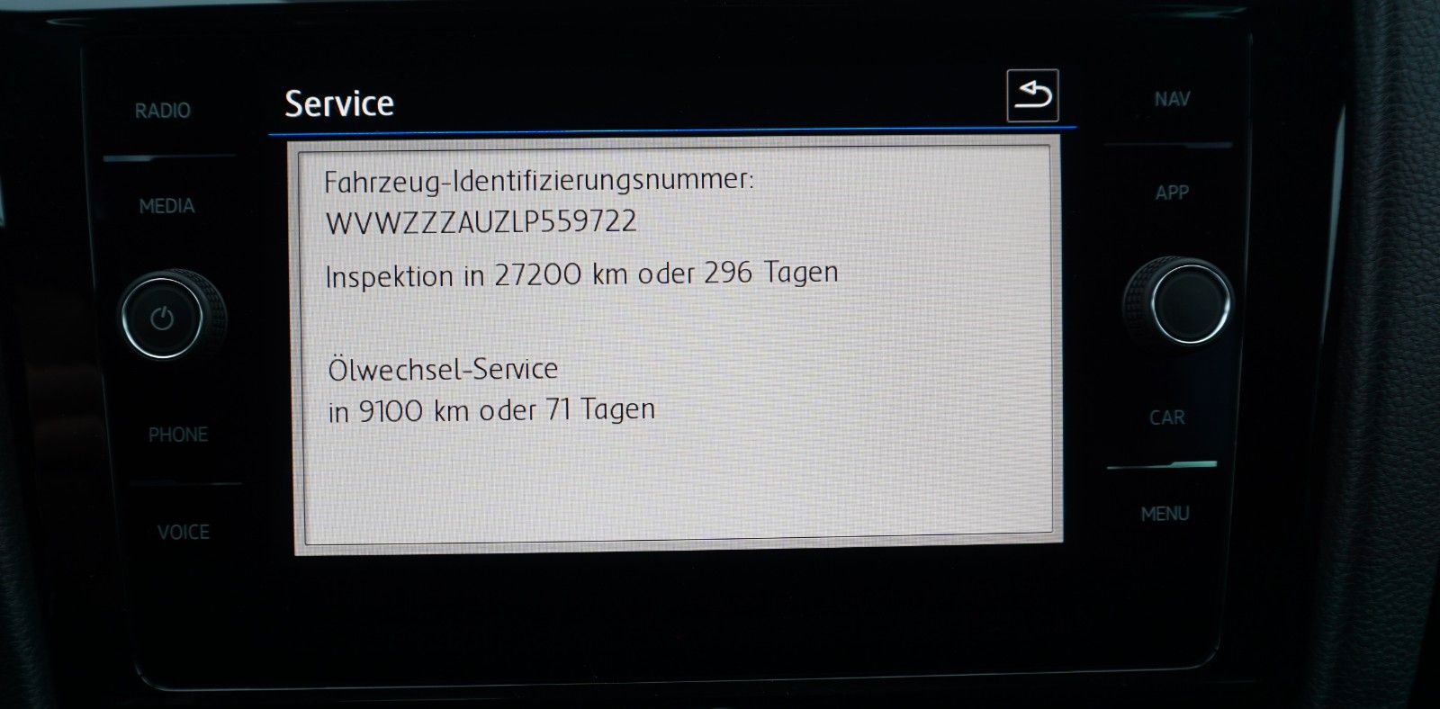 Fahrzeugabbildung Volkswagen Golf VII Variant R-line 4M,Navi,LED,SH,ACC,Kamer