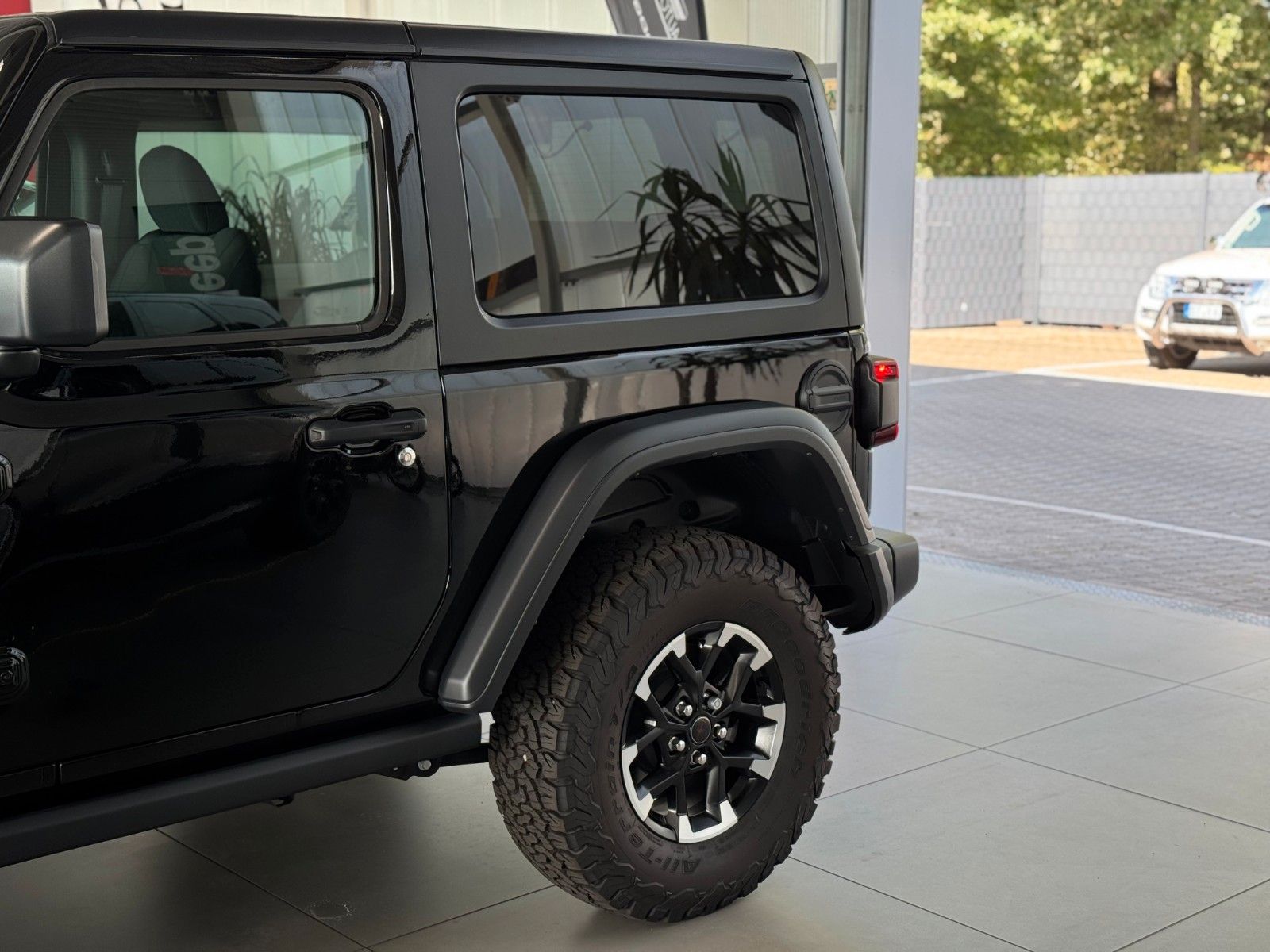 Fahrzeugabbildung Jeep Wrangler Rubicon 3,6 V6 MY24 "Sonderfelgen 17"