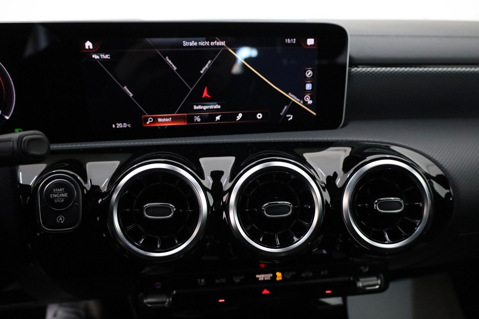 Fahrzeugabbildung Mercedes-Benz CLA 200 SB Progressive T.Leder,Navi,LED,SH,SR+WR