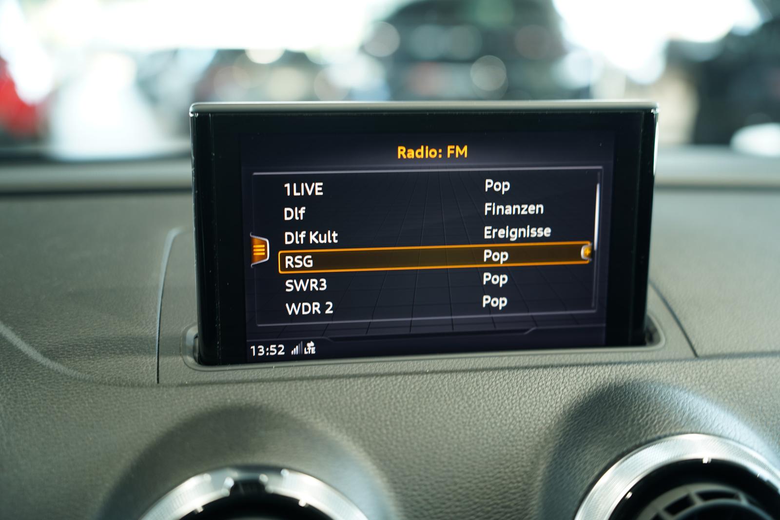 Audi A3 q. Sportback S line 2H -19''-Virtual-Pano-B&O