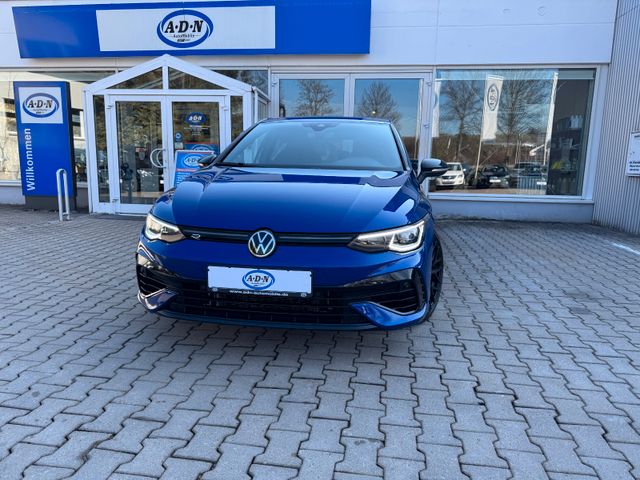 Volkswagen Golf 8 R 4Motion Performance Akrapovic*Matrix