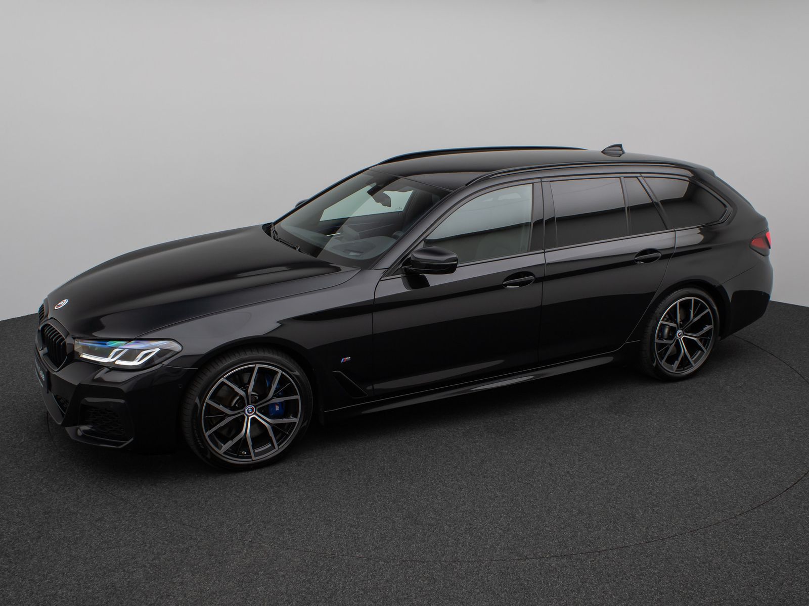 Fahrzeugabbildung BMW 540d xD M Sport Kamera Laser HUD DAB H/K Komfort