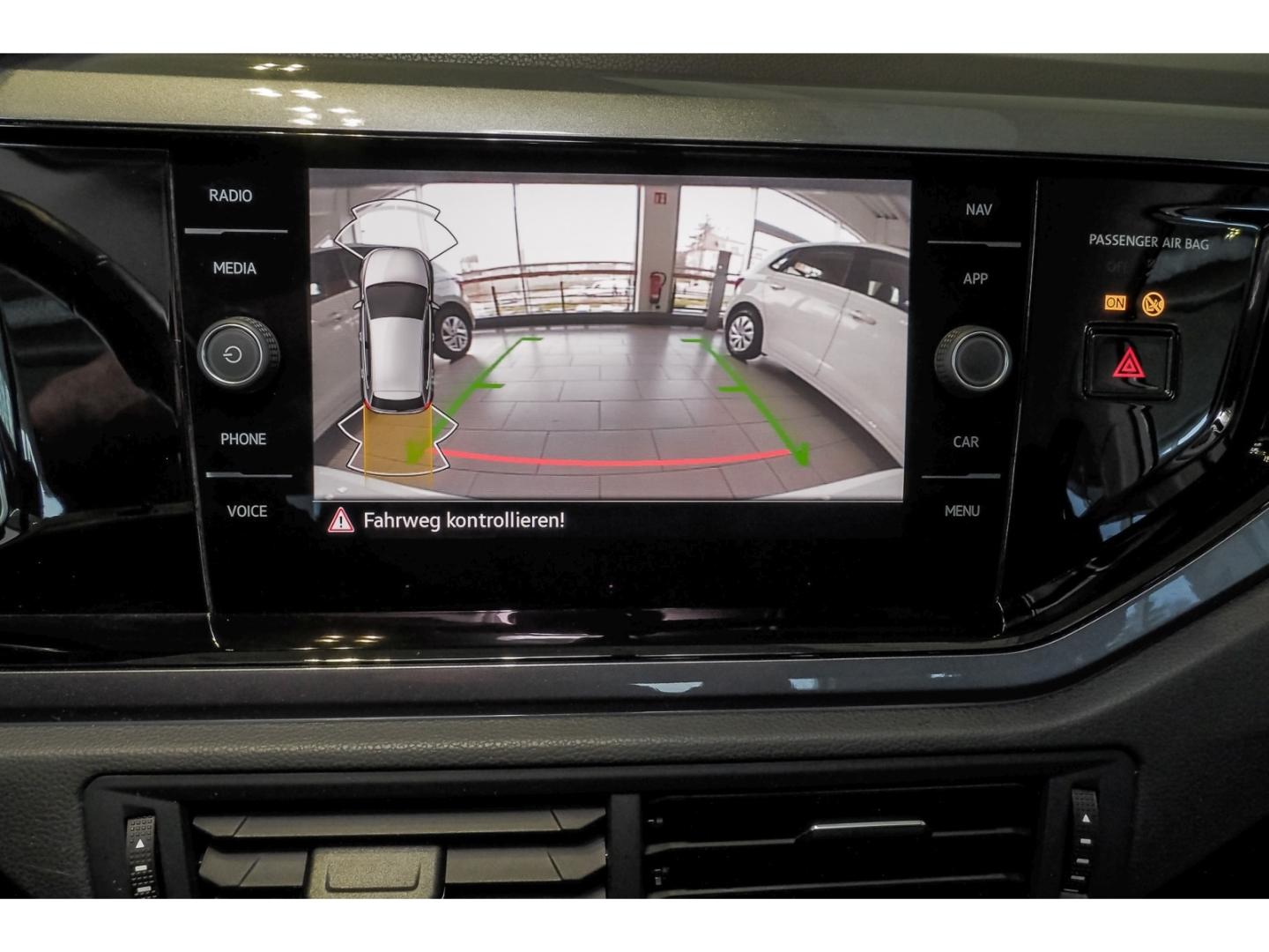 Volkswagen Polo VI Highline+NAVI+SHZ+PDC+KLIMAAUTO+CARPLAY+, миниатюра 12