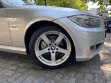 BMW 325i e90 Limousine TÜV Neu Autom LCI - BMW 325: 325i