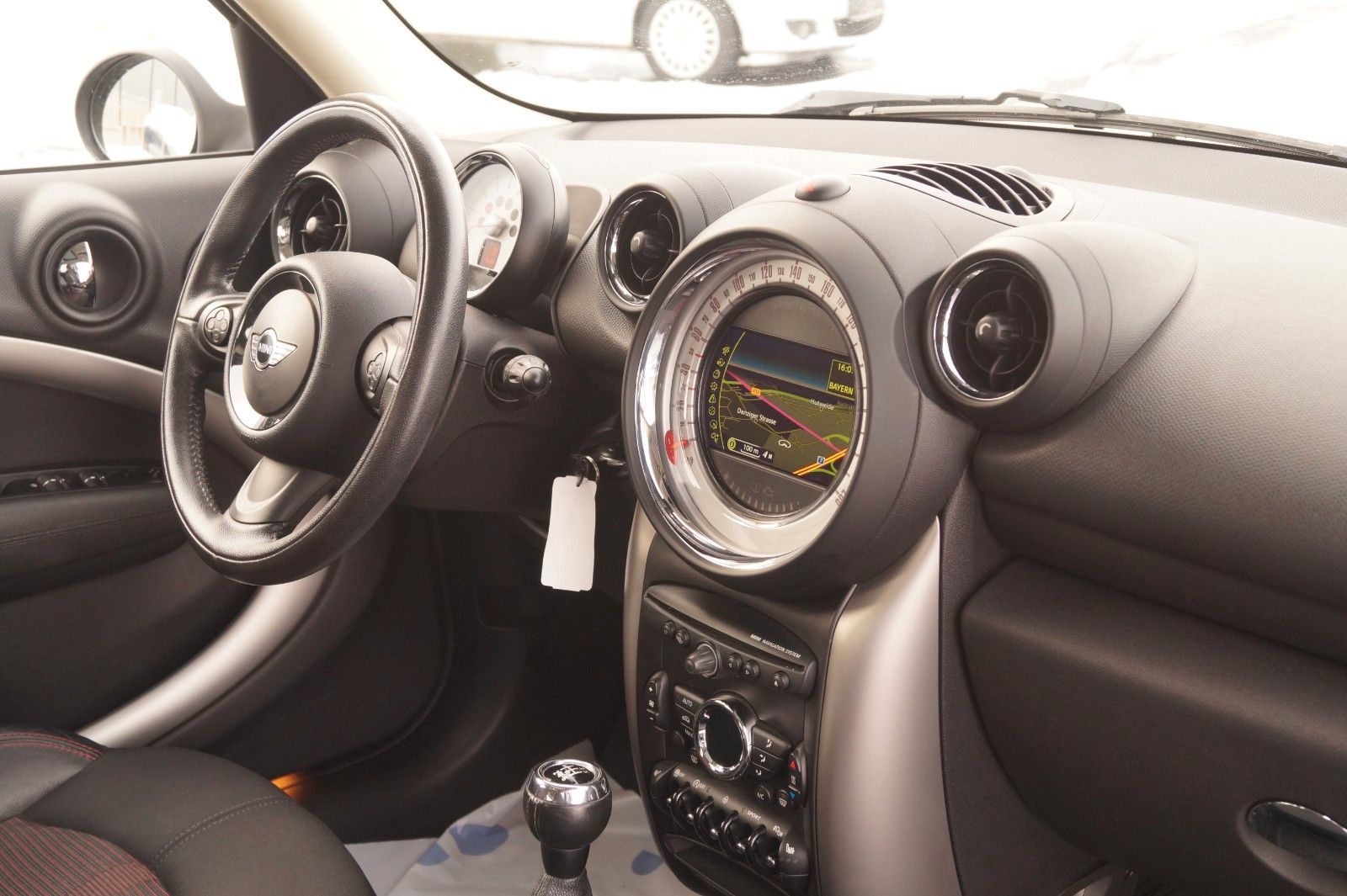 Fahrzeugabbildung MINI COOPER Countryman Cooper *TÜV neu + Garantie