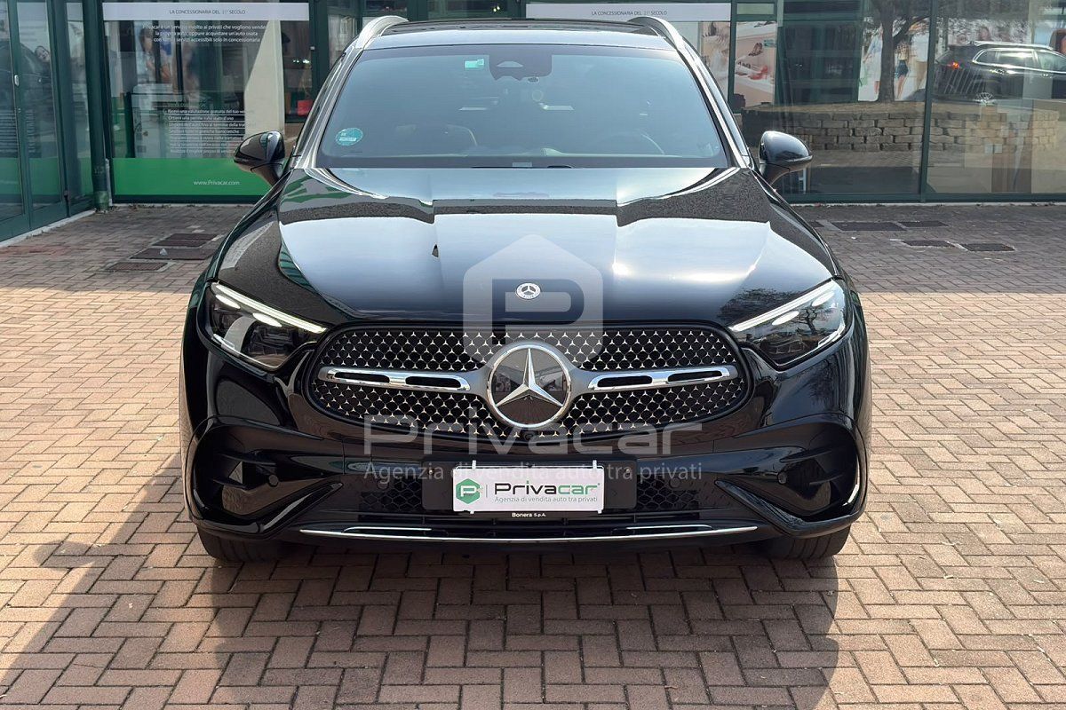 Mercedes-Benz MERCEDES GLC 220 d 4Matic Mild Hybrid AMG Line A imagem 2