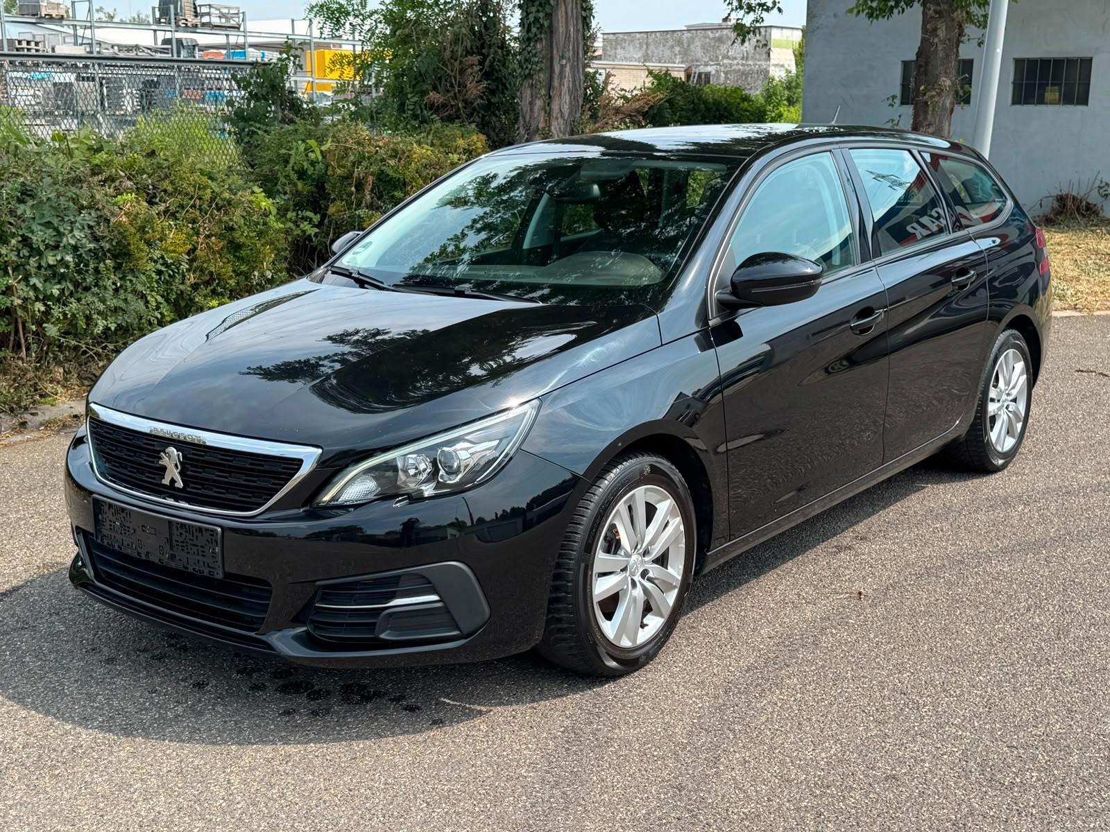 Peugeot 308 SW 1.2 THP KLIMA NAVI KAMERA GEBRAUCHSSPUREN