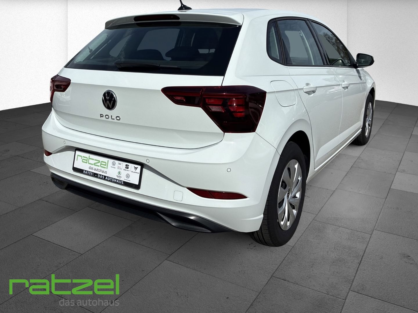 Fahrzeugabbildung Volkswagen Polo VI Life 1.0 TSI Navi Digitales Cockpit LED