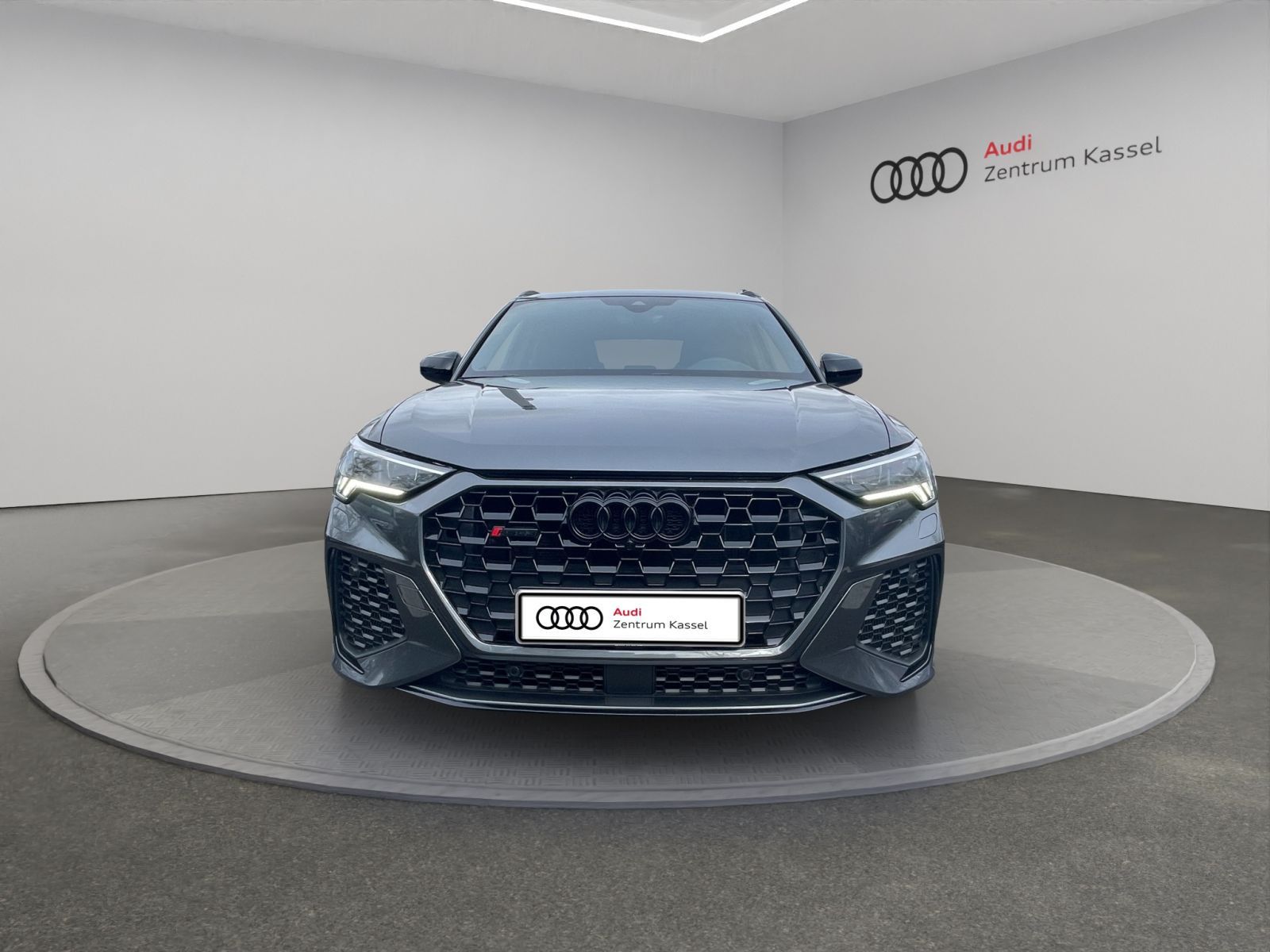 Audi RSQ3 - Bild 11