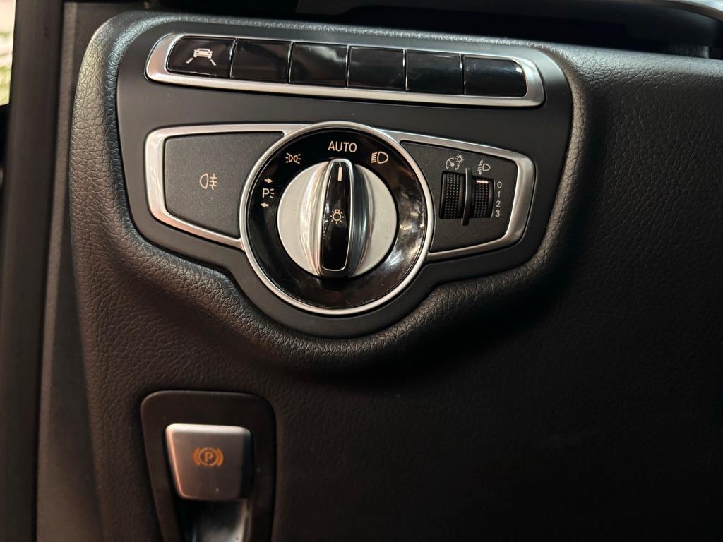 MERCEDES-BENZ V 220 D -CLIM ARRIERE  CAMÉRA EASYPACK | 163 ch | BVA |