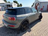 MINI Cooper Clubman Cooper Essential Trim Automat... - MINI Clubman Serie: Kleinwagen