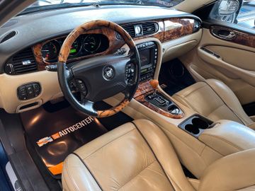 Jaguar XJ 2.7 D XJ6 Sovereign *Klima*Navi*PDC*Bluetooth
