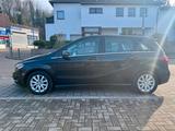 Mercedes-Benz B 220  CDI / d Standhzg/AUT/CAM/SHZ - Mercedes-Benz B 220 mit Diesel-Antrieb: Limousine, Automatik