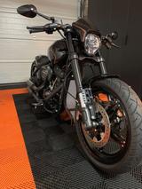 Harley-Davidson FXDR Thunderbike - HARLEY-DAVIDSON THUN