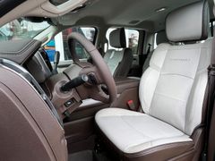 DODGE RAM 2500 Crew Cab Laramie 6.7l HO