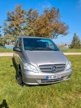 Mercedes-Benz Vito Mixto 4 x 4 - Mercedes-Benz Vito: Braun