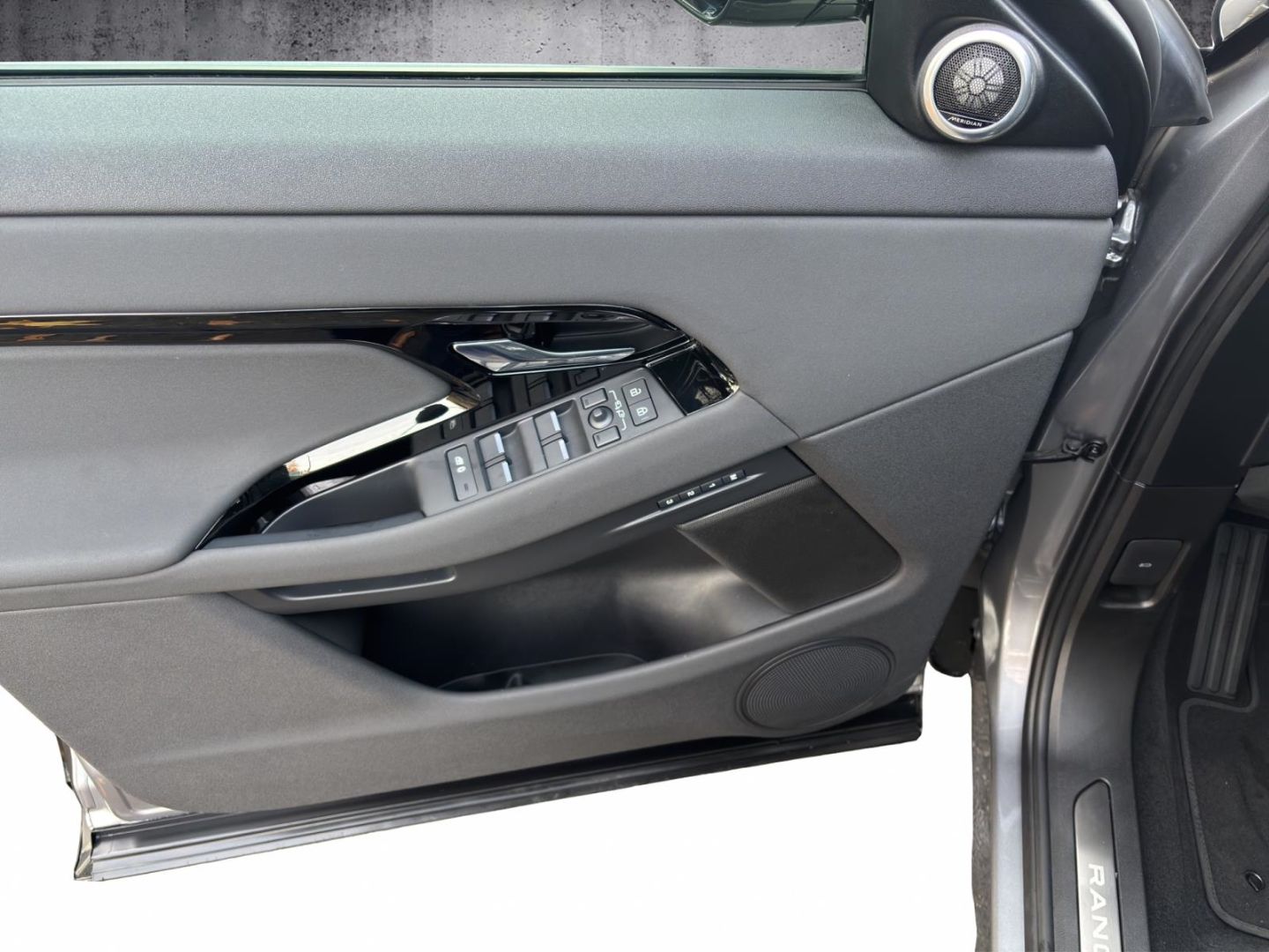 Land Rover Range Rover Evoque - Bild 13