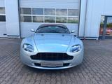 Aston Martin V8 VANTAGE ROADSTAR 4.3L SPORTSHIFT/LEATHER RED - Aston Martin mit Benzin-Antrieb: Cabrio