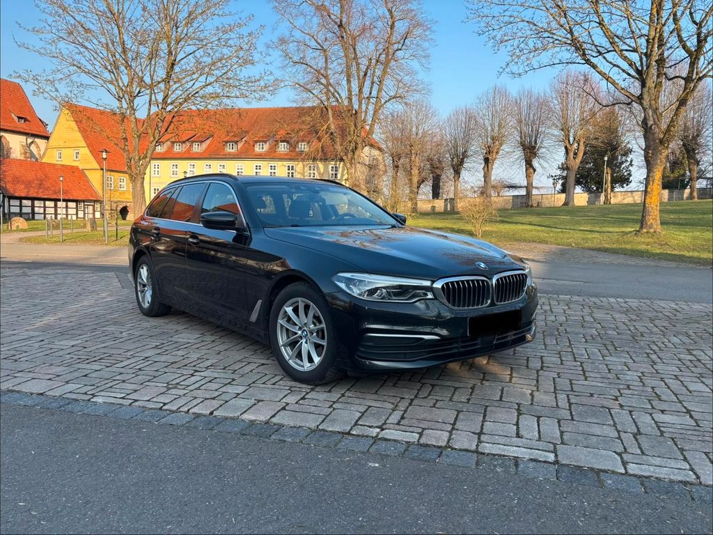 Image of BMW 530