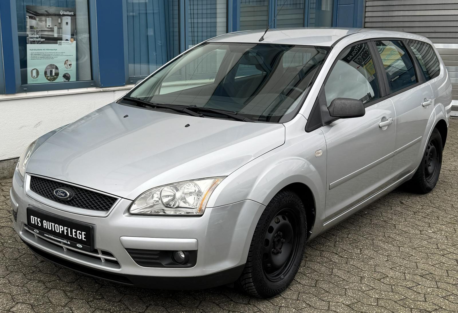 Ford Focus 1,6TDCi Style TÜV/voll SH/Klima/Tempo/AHK/