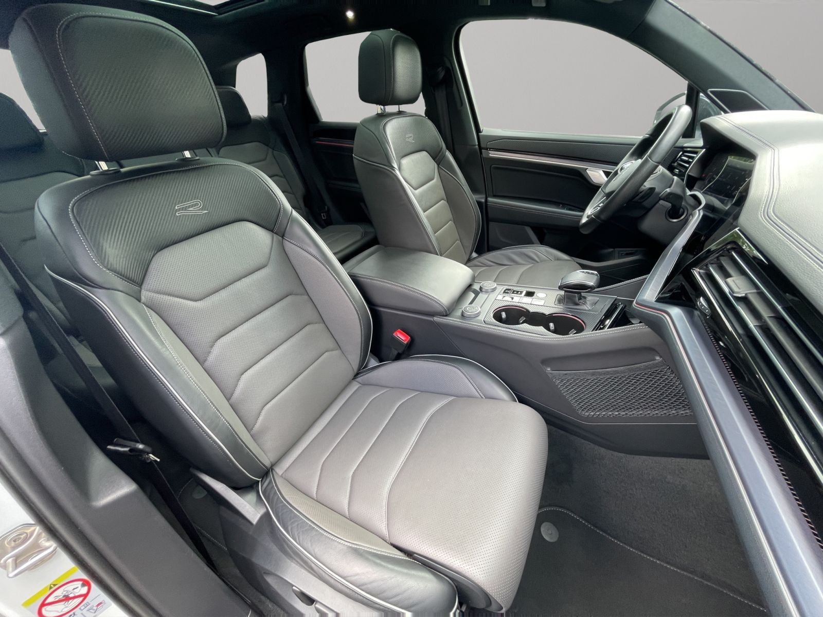 Volkswagen Touareg - Bild 18