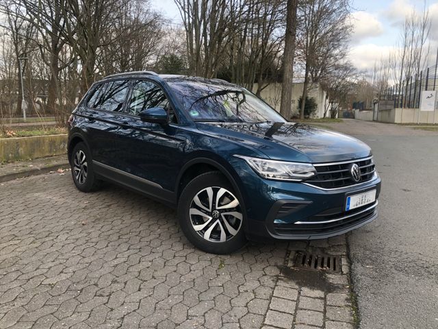 Volkswagen Privatverkauf-Tiguan DSG ACTIVE in TOP Zustand!!