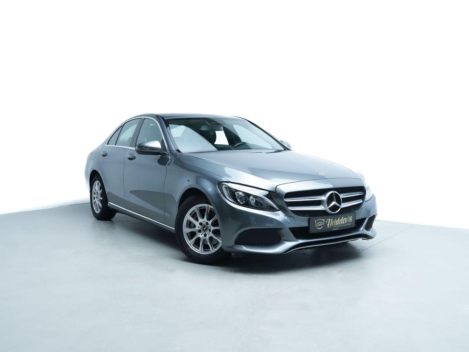 Mercedes-Benz C 200 CGI NAVI*LED*TEILLEDER*SH*TEMO*PDC