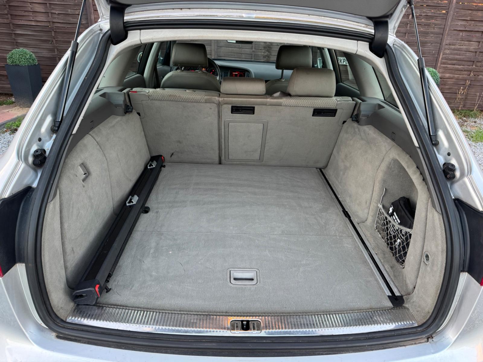 Audi A6 2006 — photo 16