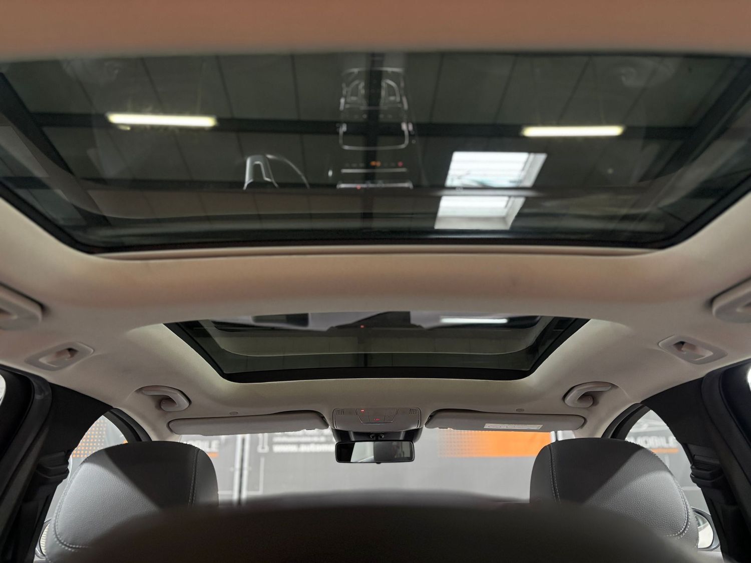 Fahrzeugabbildung Mercedes-Benz C 220 d 4Matic Avantgarde#Pano#LED#HUD#AHK#Kamer