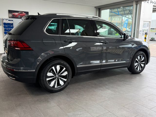 Volkswagen Tiguan MoveR.Kamera1.HandCarPlaySHZ V+HLED