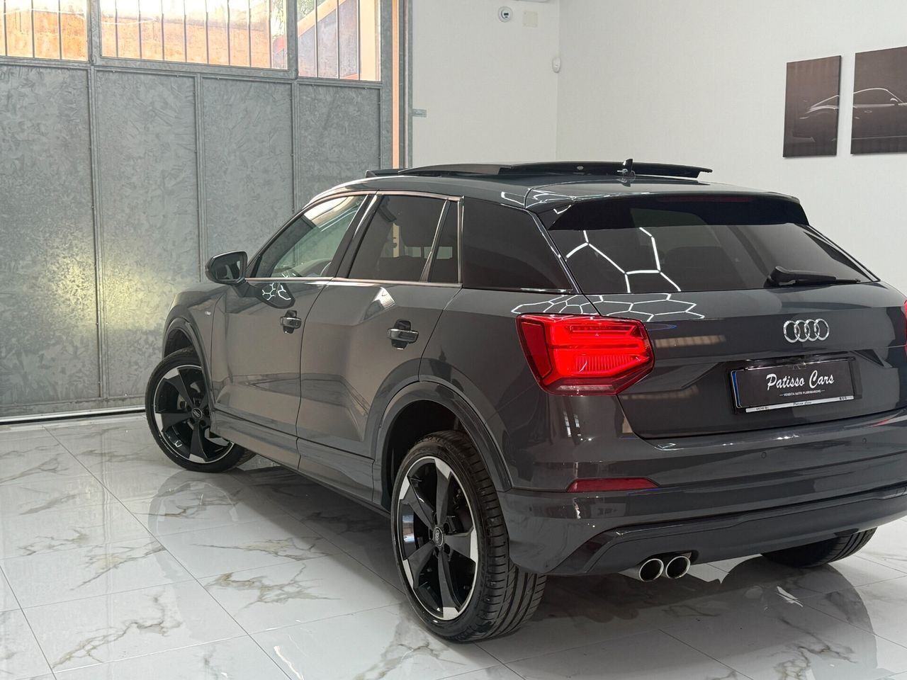 Audi Q2 35 TDI 2.0 Identity Black TETTO APRIBILE imagem 3