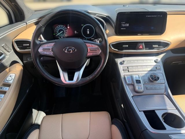 Fahrzeugabbildung Hyundai SANTA FE 1.6 Signature PHEV +LEDER+KLIMA+NAVI+PD