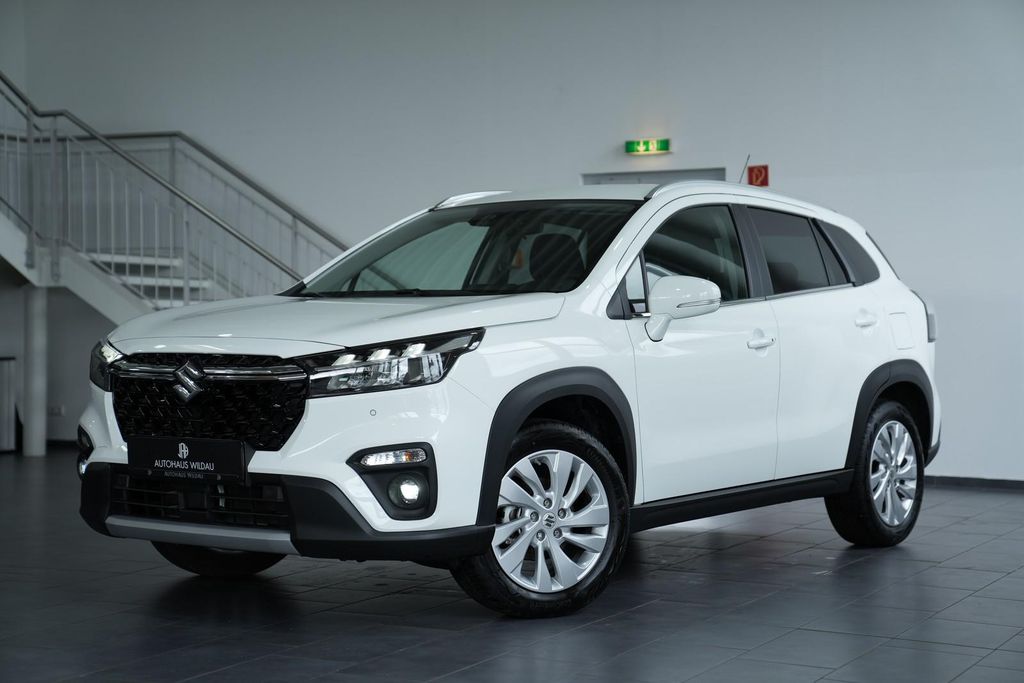 Image of Suzuki (SX4) S-Cross