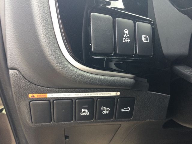 Outlander 2.4 PHEV Intro Edition 4WD SHZ AHK LED
