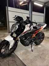 KTM DUKE