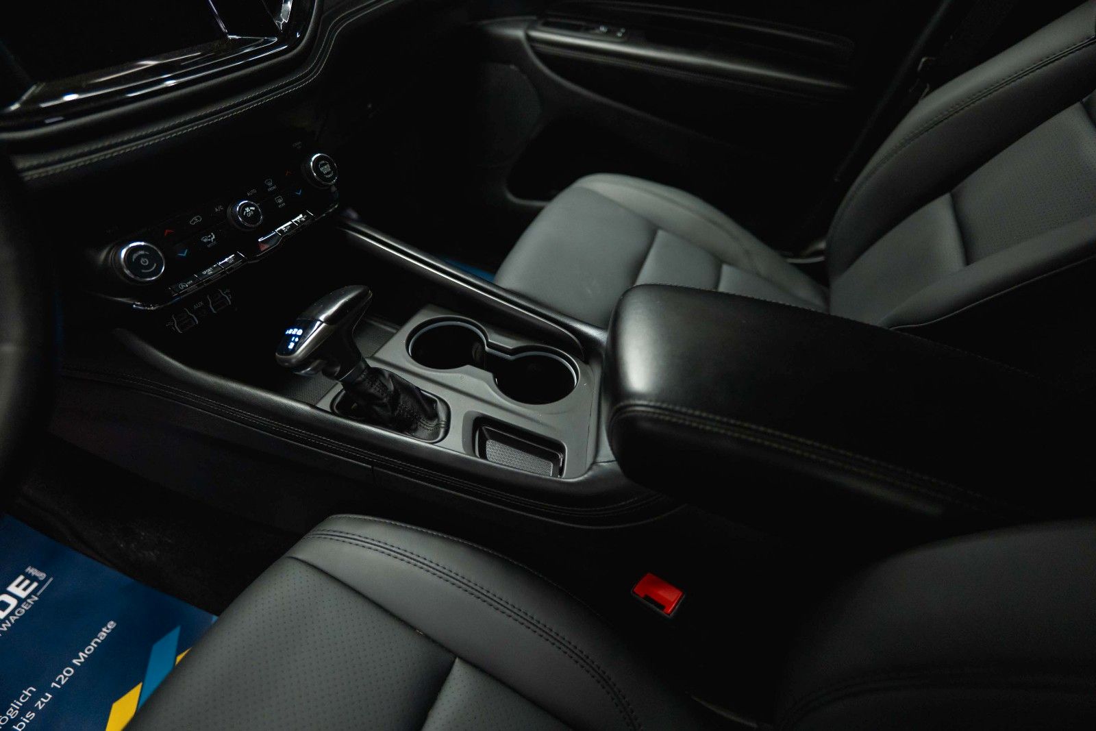 Fahrzeugabbildung Dodge Durango 3.6 V6 GT 4x4 SRT-Style Night Modell 22