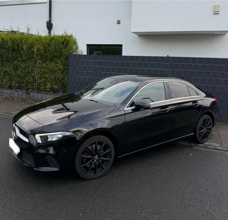 Image of Mercedes-Benz A 250