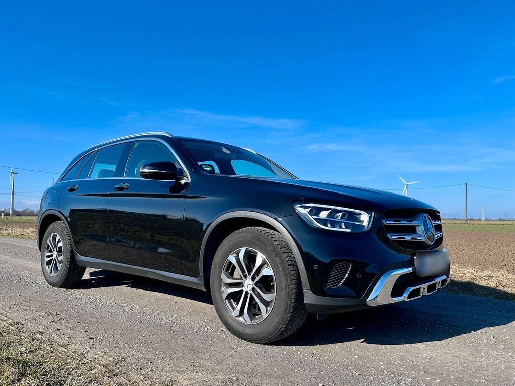 Image of Mercedes-Benz GLC 200