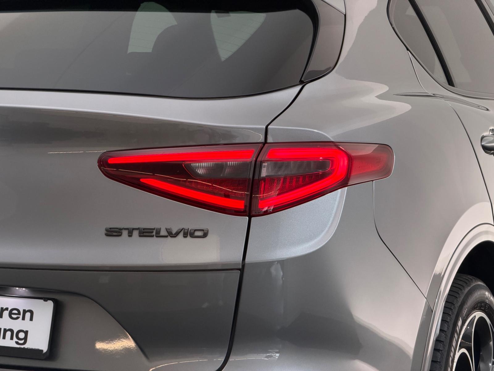 Alfa Romeo Stelvio 2.0 *VELOCE Q4*XENON-PANO-AHK-R.KAM-MEMO, миниатюра 13