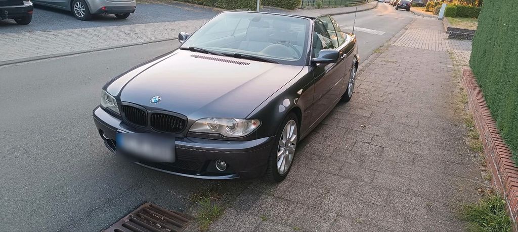 Image of BMW 320