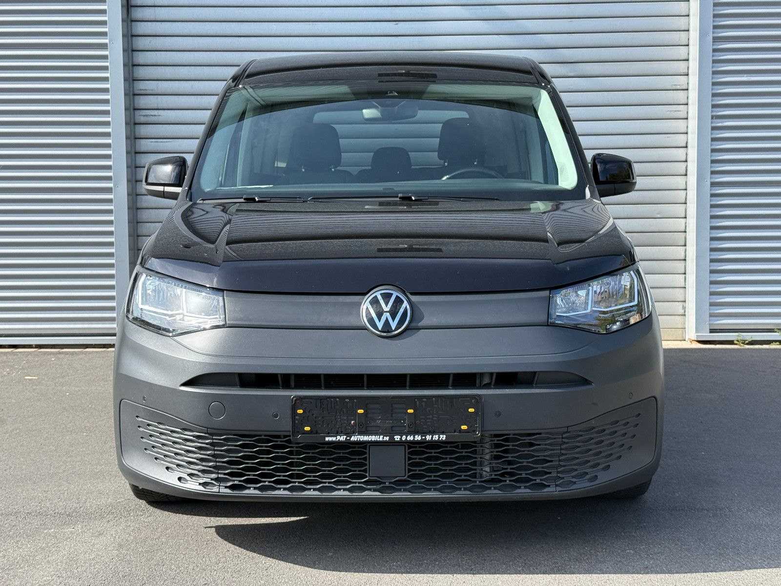 Fahrzeugabbildung Volkswagen Caddy 2.0 TDI DSG AHK DAB GRA Navi Kamera SHZ