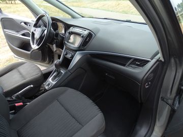 Opel Zafira - 12