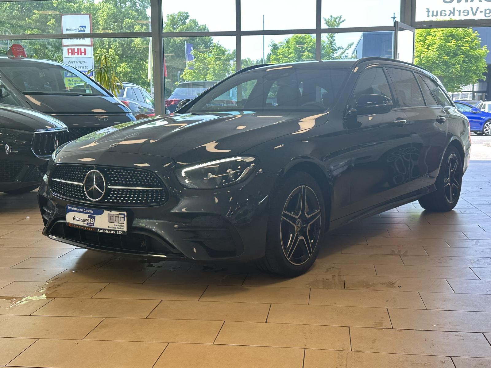 Mercedes-Benz E-Class 4Matic*AMG & Night-Paket*ACC*360*Burmester