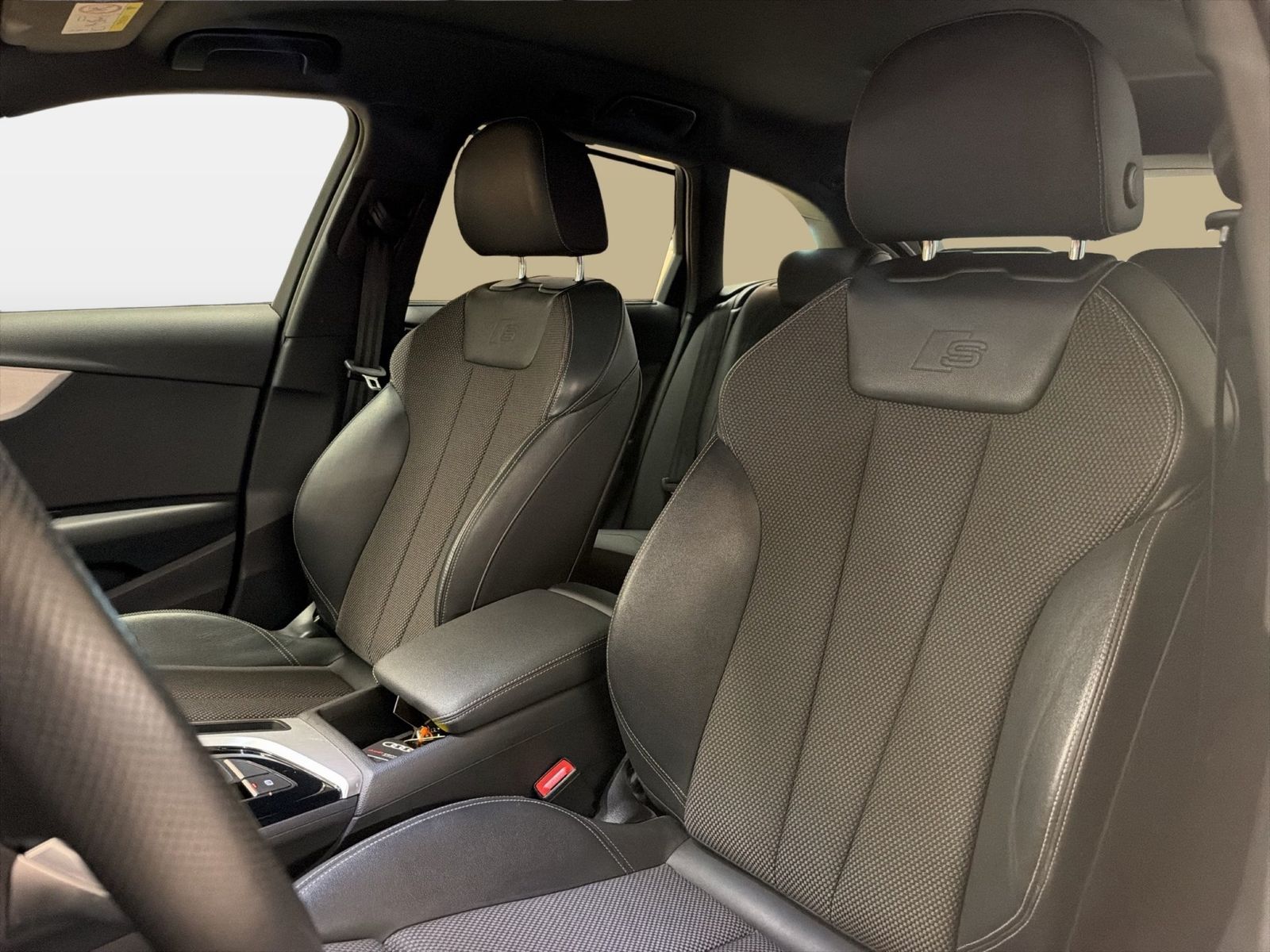 Audi A4 - Bild 21