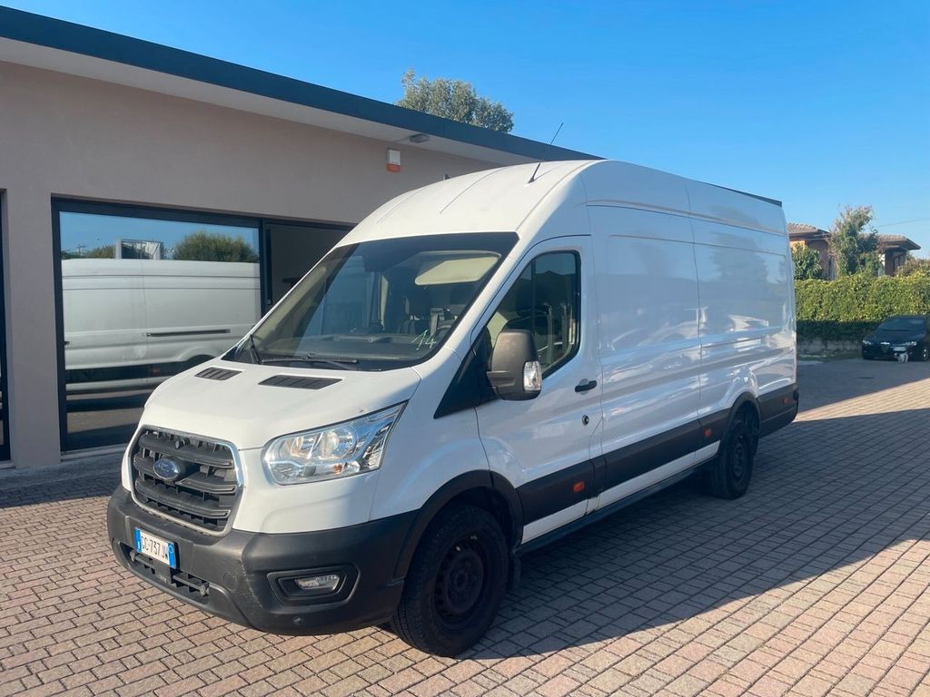 Image of Ford Transit