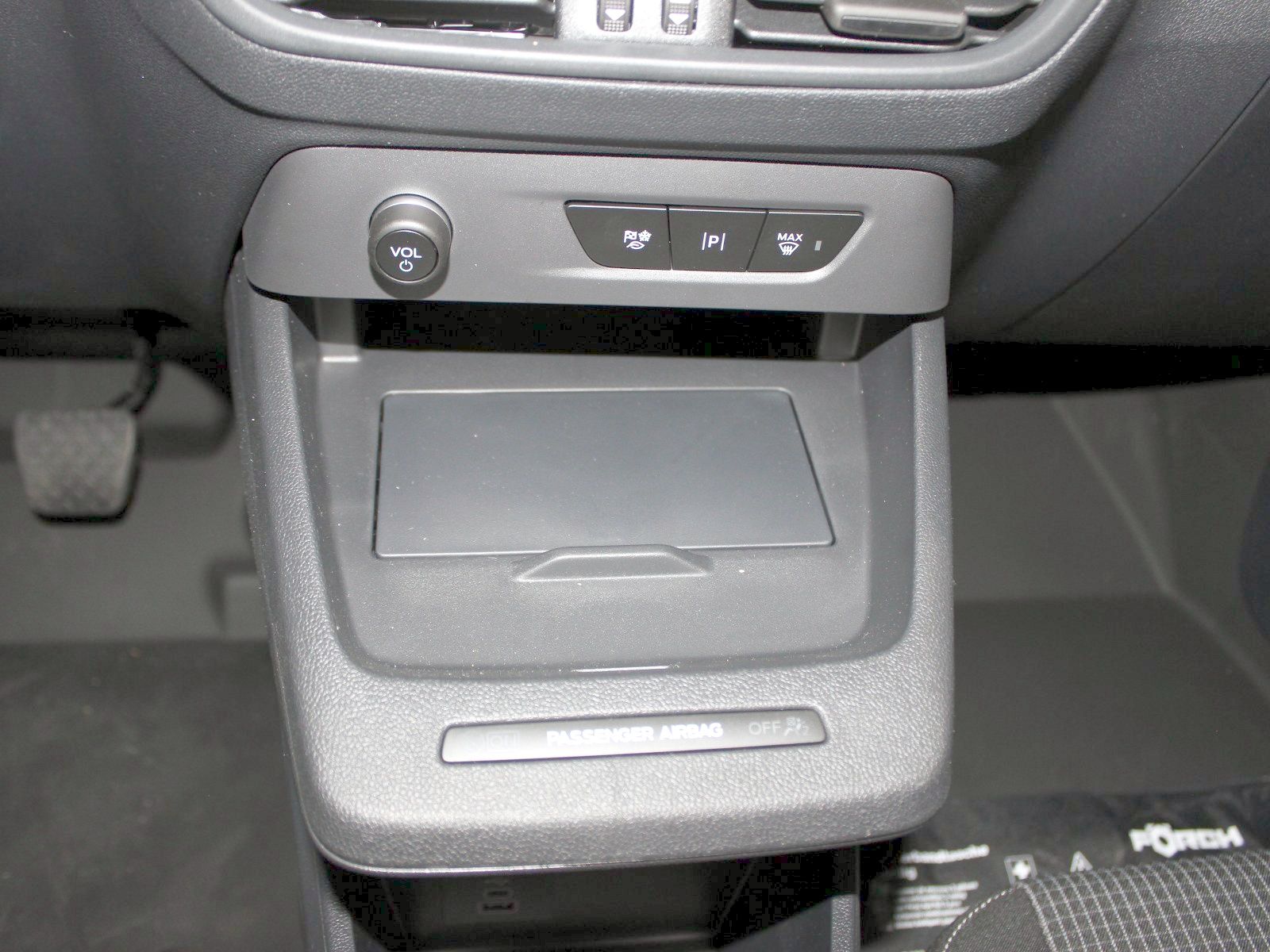 Fahrzeugabbildung Ford Transit Courier BEV Trend