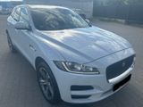 Jaguar F-PACE Portfolio4 WPanoramdadach/1 Jahr Garantie - Jaguar F-Pace in Berlin