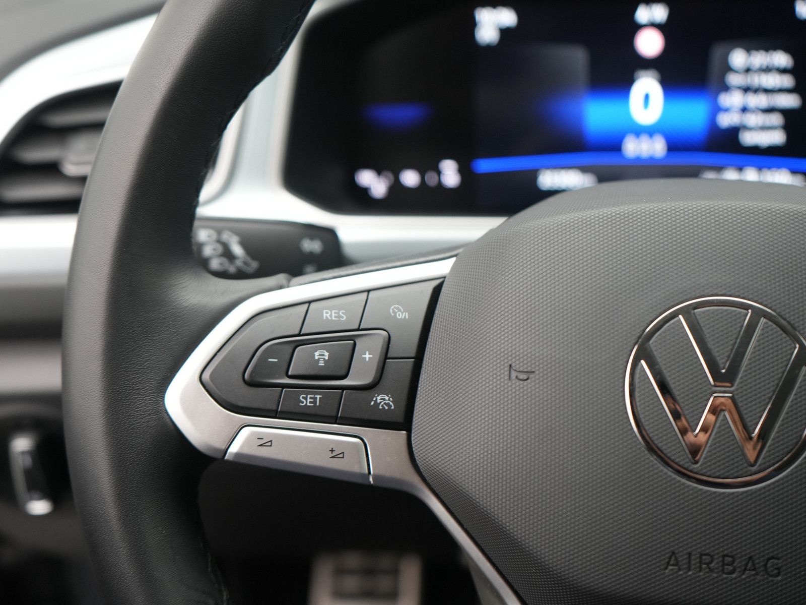 Volkswagen T-Roc - Bild 7