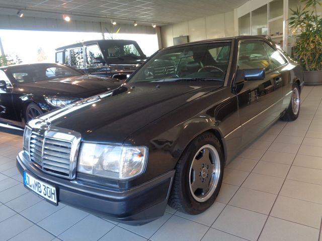 Mercedes-Benz 300CE /Automatik/Schiebedach/Vollleder/H-Kennz.